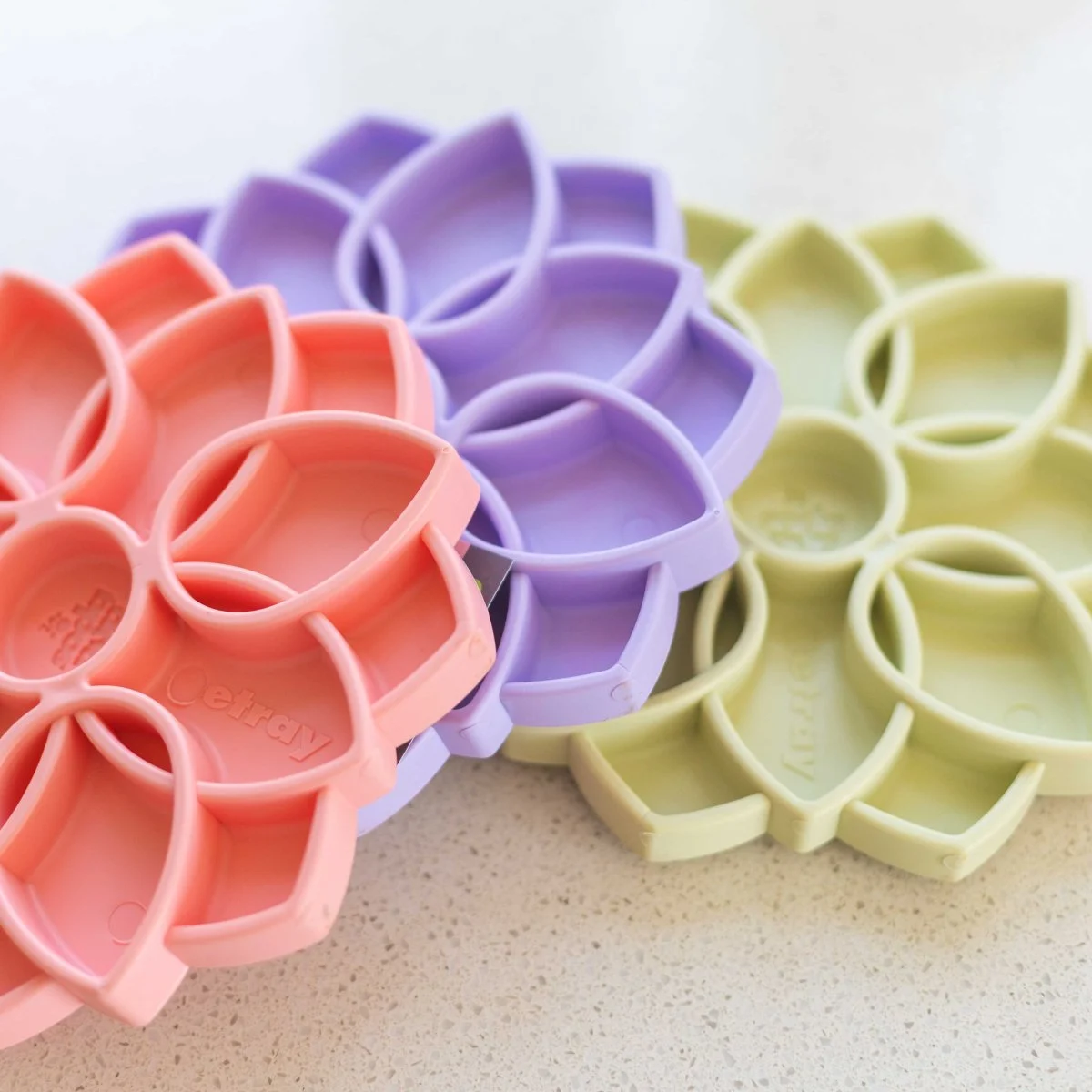 SodaPup Emat Lotus Mandala Softie aktiveringsskål med sugekopper - Image 2
